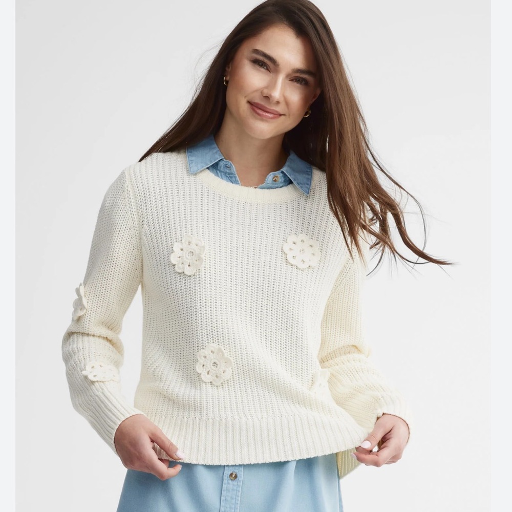 White Crystal Embroidered Cardigan - Picture 3 of 13